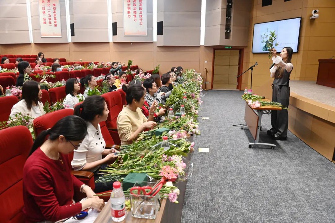 1709862940588012753.jpg 2.jpg