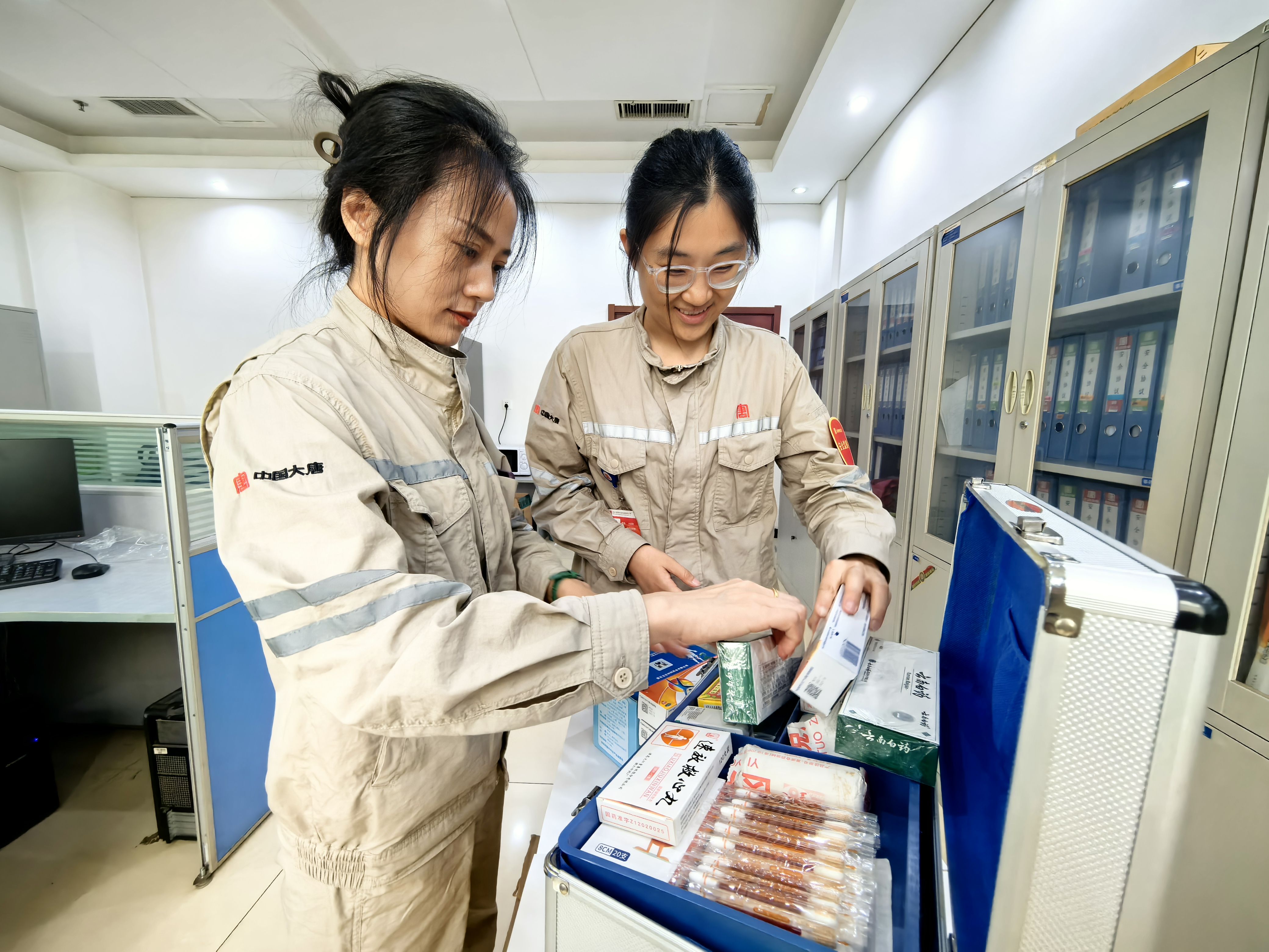 豐潤熱電公司：“移動驛站”關愛“職工安全” (2).jpg