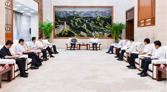 1688949132868017183.png 2.png