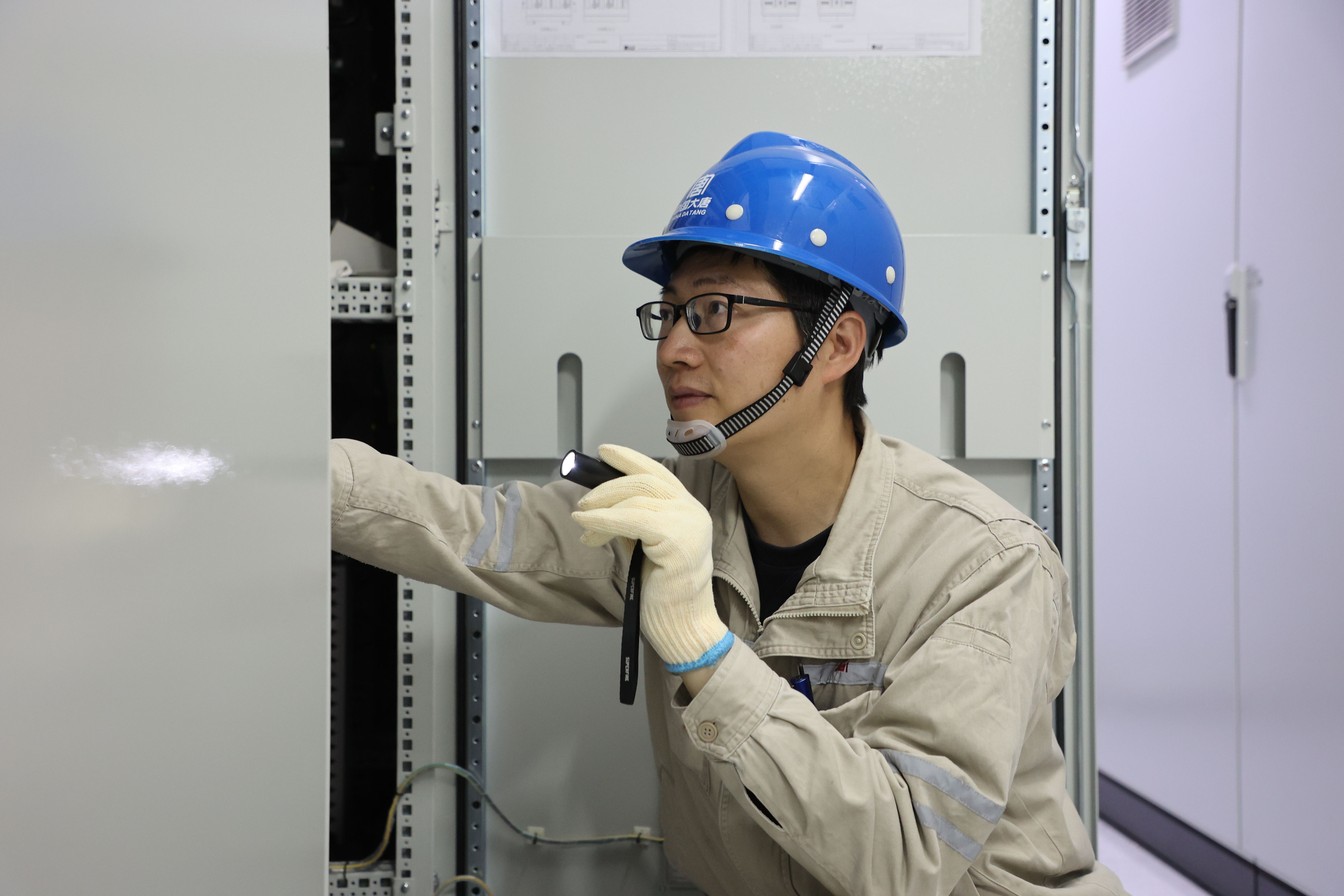 1719898070414052315.jpg 【奮斗大唐人】龍俊峰:匠心筑夢 實干前行.jpg